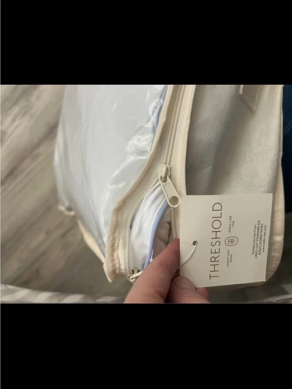 Cool Touch Down Alternative Duvet Insert - Threshold - Twin XL